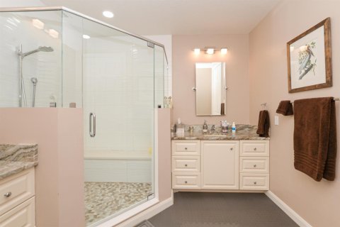 Condo in St. Lucie, Florida, 2 bedrooms № 2077455 - photo 30