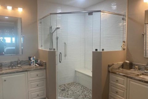 Condo in St. Lucie, Florida, 2 bedrooms № 2077455 - photo 29