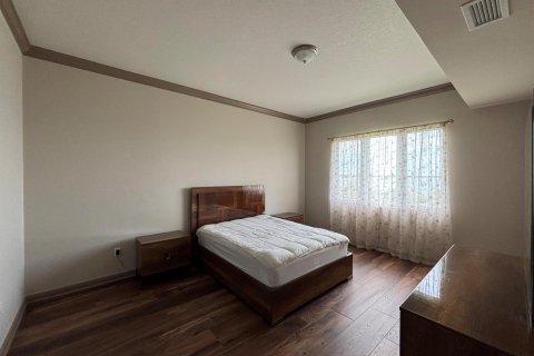 Condo in St. Lucie, Florida, 2 bedrooms № 2077455 - photo 26