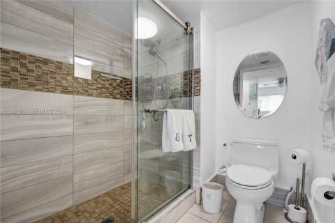 Condominio en venta en Pembroke Pines, Florida, 2 dormitorios, 112.13 m2 № 2057044 - foto 27