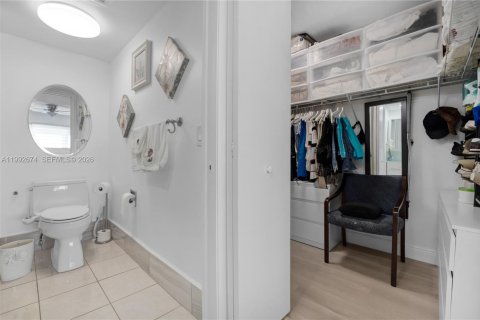 Condominio en venta en Pembroke Pines, Florida, 2 dormitorios, 112.13 m2 № 2057044 - foto 26