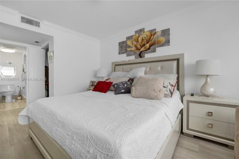 Condominio en venta en Pembroke Pines, Florida, 2 dormitorios, 112.13 m2 № 2057044 - foto 22