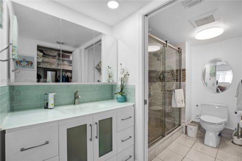 Condominio en venta en Pembroke Pines, Florida, 2 dormitorios, 112.13 m2 № 2057044 - foto 25