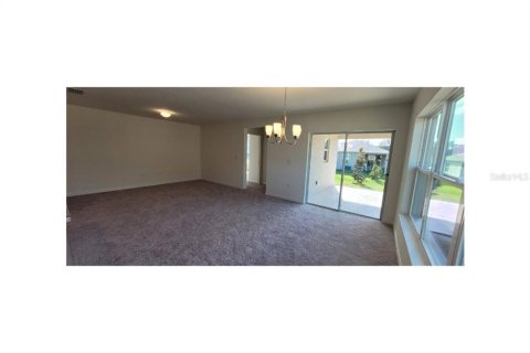 Casa en alquiler en Davenport, Florida, 4 dormitorios, 151.15 m2 № 1870129 - foto 4