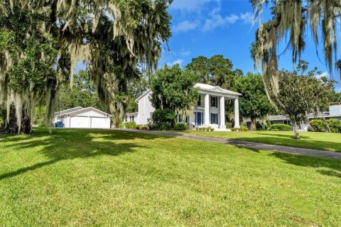 Villa ou maison à vendre à Auburndale, Floride: 4 chambres, 223.43 m2 № 2436705 - photo 9