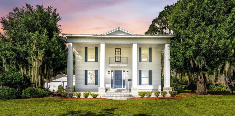 Villa ou maison à Auburndale, Floride 4 chambres, 223.43 m2 № 2436705