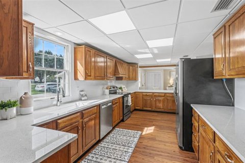Villa ou maison à vendre à Auburndale, Floride: 4 chambres, 223.43 m2 № 2436705 - photo 18