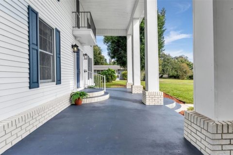 Villa ou maison à vendre à Auburndale, Floride: 4 chambres, 223.43 m2 № 2436705 - photo 6