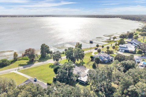 Villa ou maison à vendre à Auburndale, Floride: 4 chambres, 223.43 m2 № 2436705 - photo 10