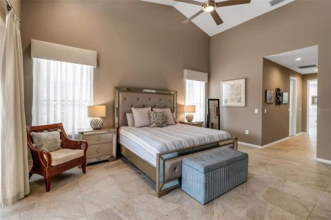 House in Sarasota, Florida 4 bedrooms, 294.31 sq.m. № 1885982 - photo 29