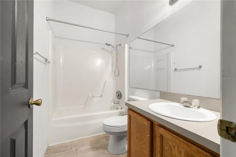 Copropriété à louer à Gainesville, Floride: 2 chambres, 109.25 m2 № 2401144 - photo 14