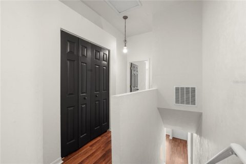 Copropriété à louer à Gainesville, Floride: 2 chambres, 109.25 m2 № 2401144 - photo 17