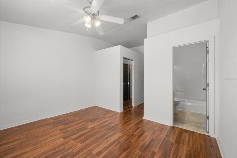 Copropriété à louer à Gainesville, Floride: 2 chambres, 109.25 m2 № 2401144 - photo 19