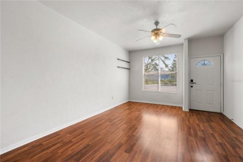 Copropriété à louer à Gainesville, Floride: 2 chambres, 109.25 m2 № 2401144 - photo 11