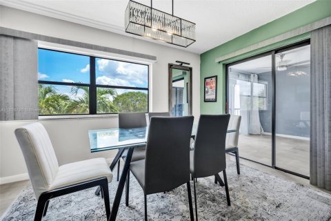 Condo in Weston, Florida, 2 bedrooms  № 1799446 - photo 6
