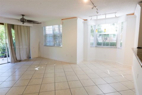 Condo in Aventura, Florida, 3 bedrooms  № 2401566 - photo 5