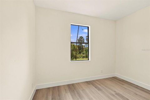 Casa en venta en North Port, Florida, 3 dormitorios, 160.26 m2 № 2391499 - foto 20