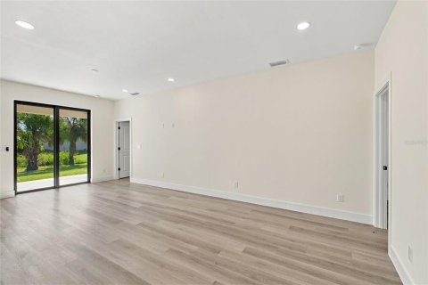 Casa en venta en North Port, Florida, 3 dormitorios, 160.26 m2 № 2391499 - foto 10