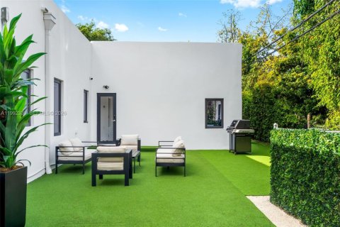 Casa en venta en Coral Gables, Florida, 4 dormitorios, 303.51 m2 № 2056597 - foto 26