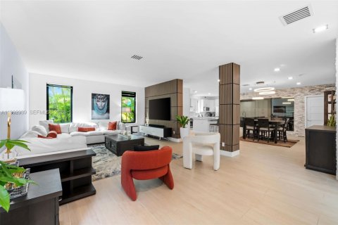 Casa en venta en Coral Gables, Florida, 4 dormitorios, 303.51 m2 № 2056597 - foto 5