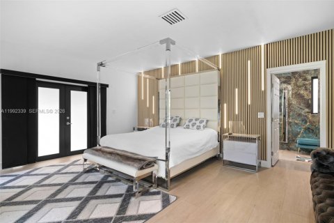 Casa en venta en Coral Gables, Florida, 4 dormitorios, 303.51 m2 № 2056597 - foto 12