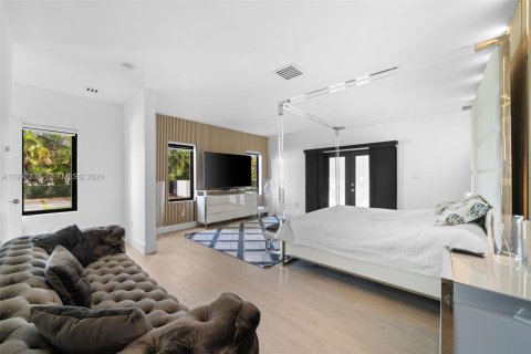 Casa en venta en Coral Gables, Florida, 4 dormitorios, 303.51 m2 № 2056597 - foto 13