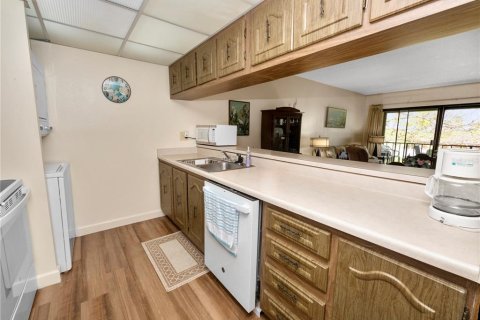 Condominio en venta en Lake Wales, Florida, 2 dormitorios, 88.63 m2 № 1529904 - foto 6