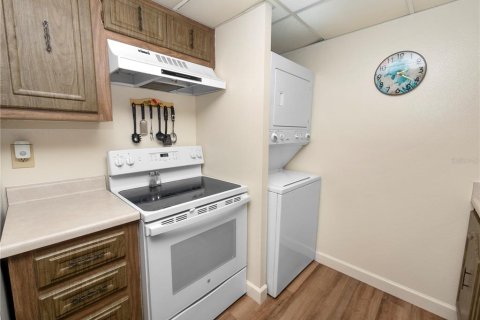 Condominio en venta en Lake Wales, Florida, 2 dormitorios, 88.63 m2 № 1529904 - foto 8
