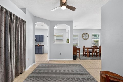 House in Bradenton, Florida 3 bedrooms, 161.28 sq.m. № 2349812 - photo 4