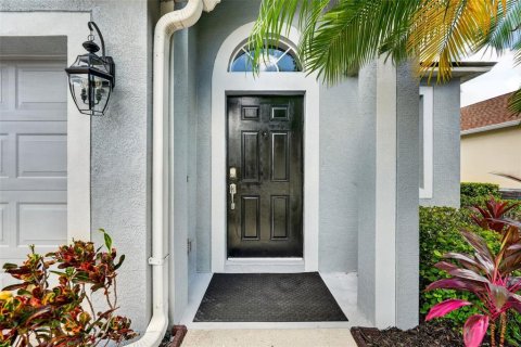 House in Bradenton, Florida 3 bedrooms, 161.28 sq.m. № 2349812 - photo 3