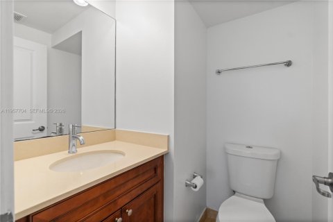 Villa ou maison à vendre à Tamarac, Floride: 4 chambres, 193.05 m2 № 2025048 - photo 8