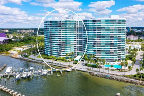 Condo in Sarasota, Florida, 2 bedrooms  № 2108329 - photo 29