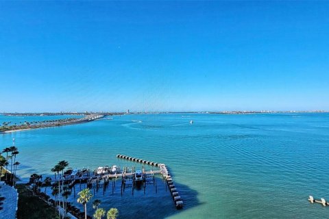 Condo in Sarasota, Florida, 2 bedrooms  № 2108329 - photo 23
