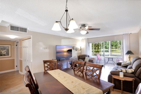 Condominio en venta en Lauderhill, Florida, 2 dormitorios, 80.82 m2 № 2028079 - foto 29