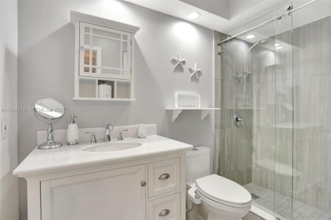 Condominio en venta en Lauderhill, Florida, 2 dormitorios, 80.82 m2 № 2028079 - foto 19