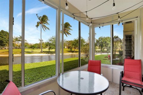 Condominio en venta en Lauderhill, Florida, 2 dormitorios, 80.82 m2 № 2028079 - foto 13