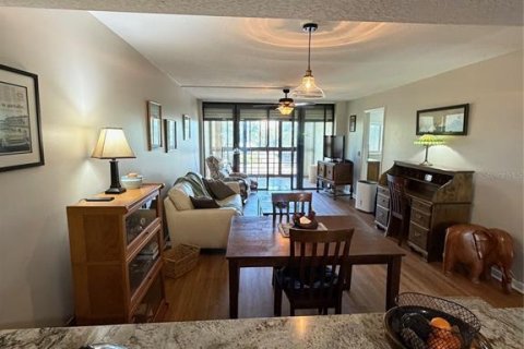 Copropriété à vendre à Largo, Floride: 2 chambres, 90.12 m2 № 2418612 - photo 10