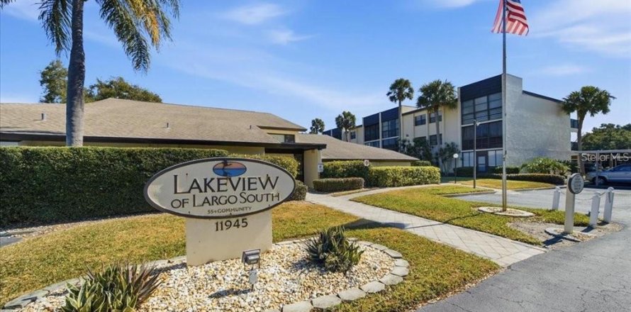 Condo à Largo, Floride, 2 chambres  № 2418612