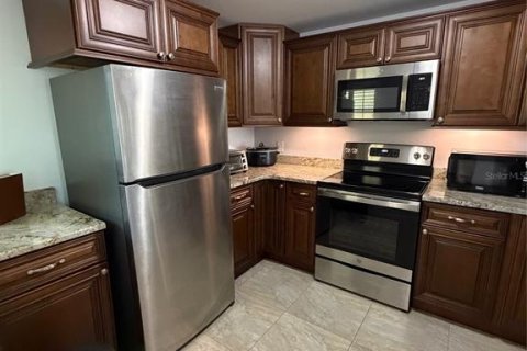 Copropriété à vendre à Largo, Floride: 2 chambres, 90.12 m2 № 2418612 - photo 6