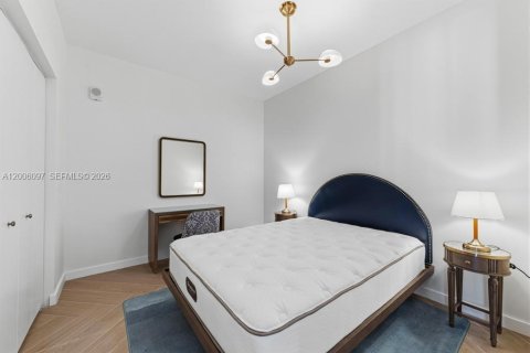 Condo in Miami, Florida  № 2069730 - photo 22