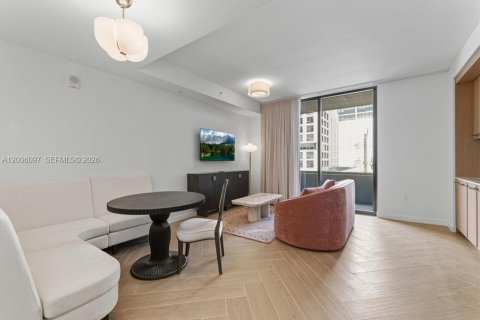 Condo in Miami, Florida  № 2069730 - photo 9