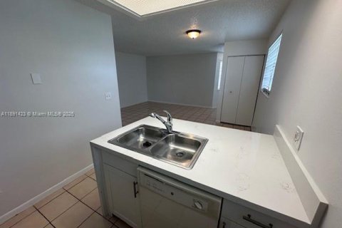 Купить кондоминиум в Хомстед, Флорида 1 комната, 77.11м2, № 1944693 - фото 6