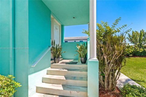 Купить кондоминиум в Хомстед, Флорида 1 комната, 77.11м2, № 1944693 - фото 3