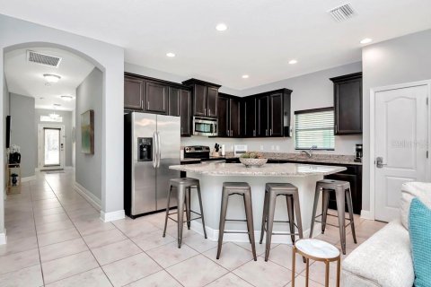 Villa ou maison à vendre à Tampa, Floride: 4 chambres, 209.49 m2 № 1838349 - photo 2