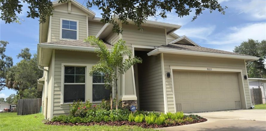 Villa ou maison à Tampa, Floride 4 chambres, 209.49 m2 № 1838349
