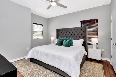Villa ou maison à vendre à Tampa, Floride: 4 chambres, 209.49 m2 № 1838349 - photo 18