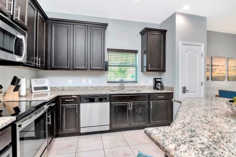 Villa ou maison à vendre à Tampa, Floride: 4 chambres, 209.49 m2 № 1838349 - photo 5