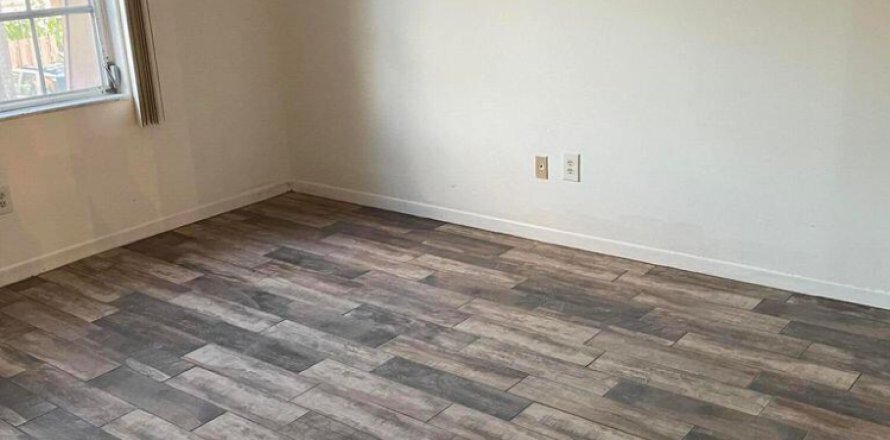 Condominio en Stuart, Florida, 2 dormitorios  № 1222411