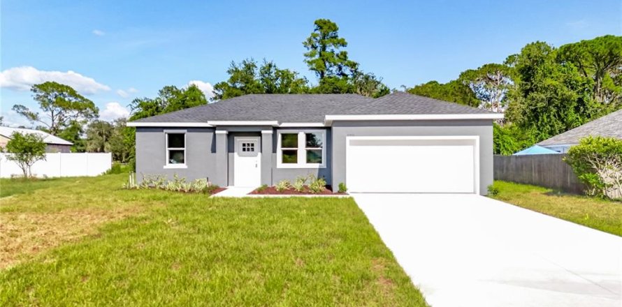 House in Leesburg, Florida 3 bedrooms, 122.17 sq.m. № 1883122