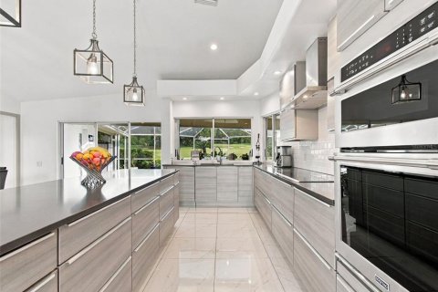 Villa ou maison à vendre à Wesley Chapel, Floride: 3 chambres, 263.47 m2 № 2396986 - photo 29